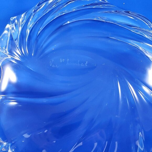 Val St Lambert Royal Swirl Nappy Candy Dish Bowl Belgium Signed - Picture 2 of 7